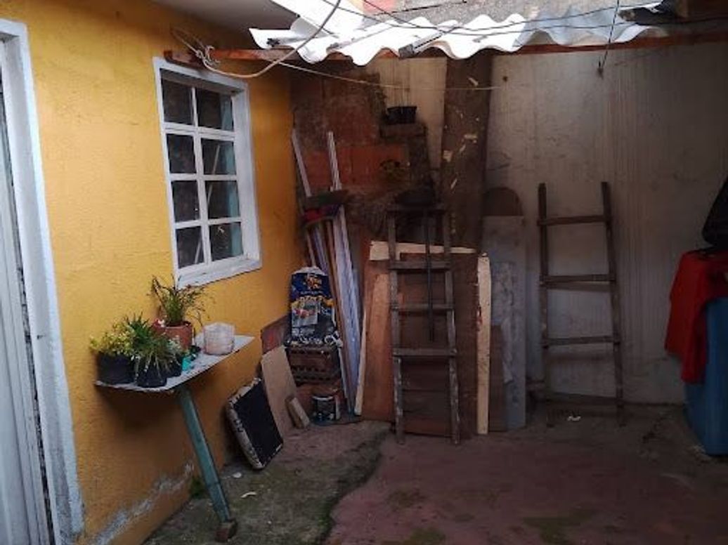 Casa de 15 alcobas en venta en La Victoria, Bogotá, 402 m² · foto 3 de 20