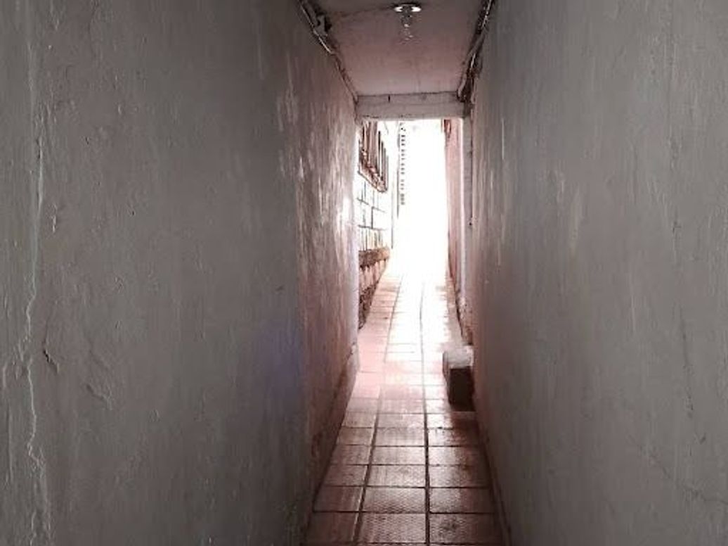 Casa de 15 alcobas en venta en La Victoria, Bogotá, 402 m² · foto 16 de 20