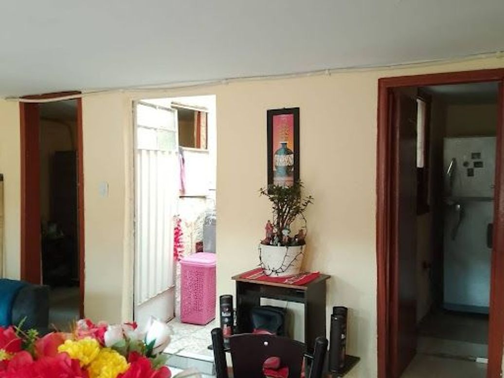 Casa de 15 alcobas en venta en La Victoria, Bogotá, 402 m² · foto 7 de 20