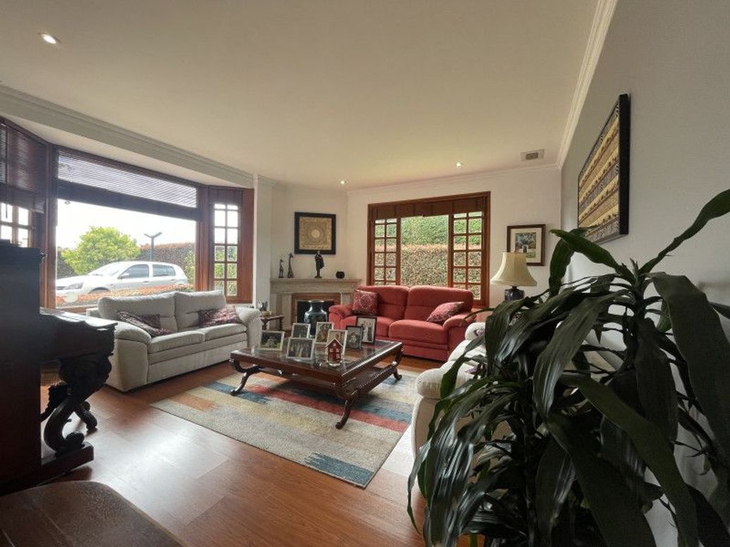 Casa de 4 alcobas en venta en Viveros, Bogotá, 440 m² · foto 6 de 20