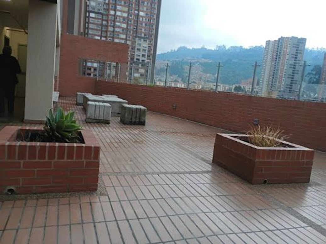 Apartaestudio en venta en El Redil, Bogotá, 35 m² · foto 15 de 20