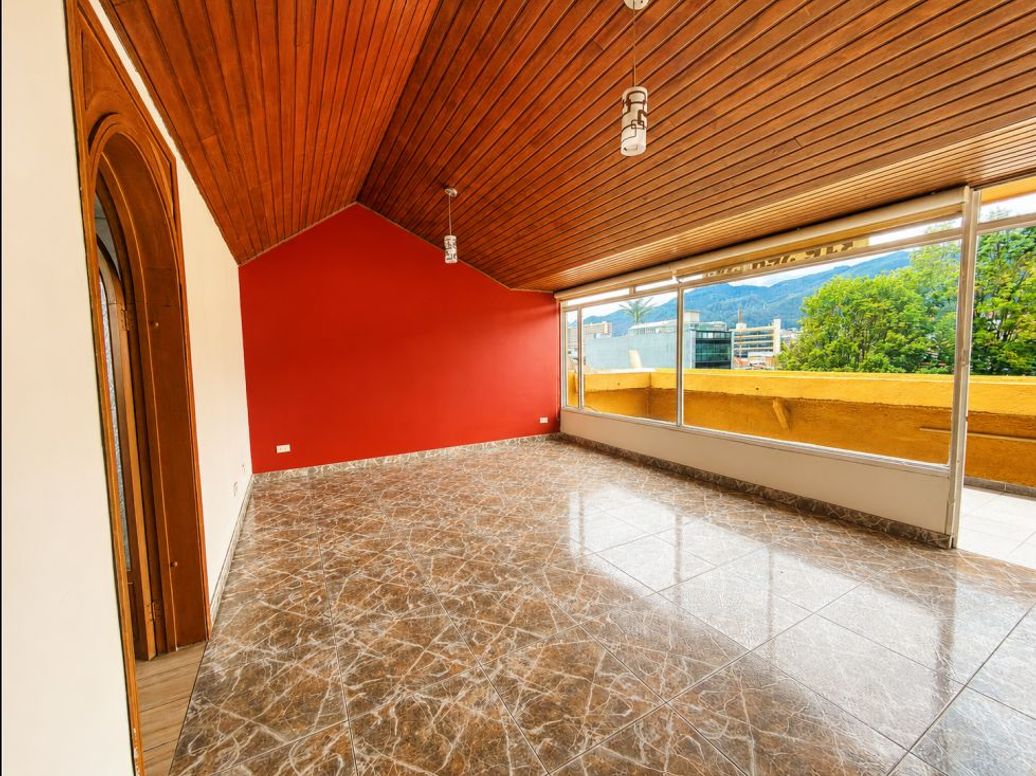 Apartamento de 3 alcobas en venta en San Felipe, Bogotá, 100 m² · foto 2 de 12