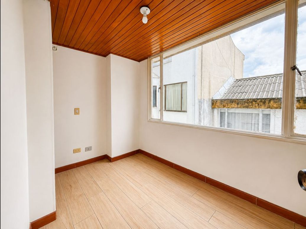 Apartamento de 3 alcobas en venta en San Felipe, Bogotá, 100 m² · foto 7 de 12