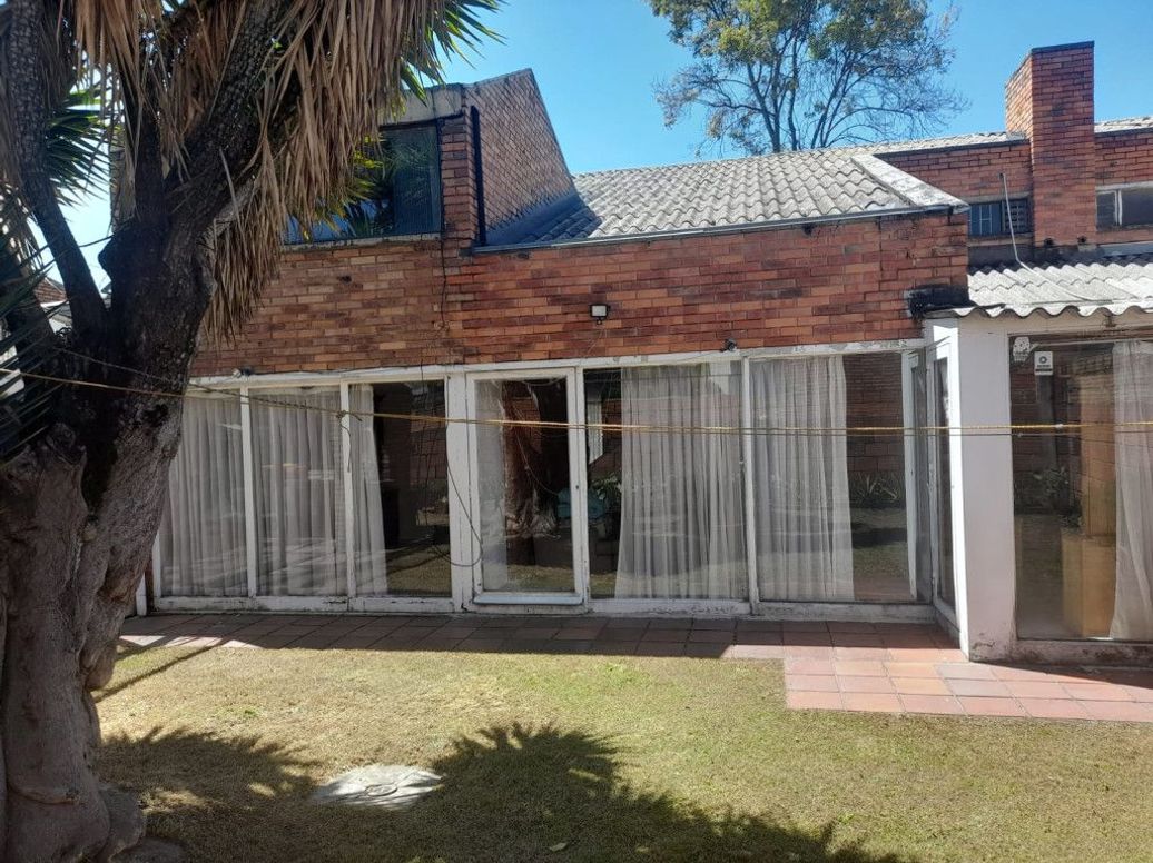 Casa en venta en Niza, Bogotá · foto 3 de 20