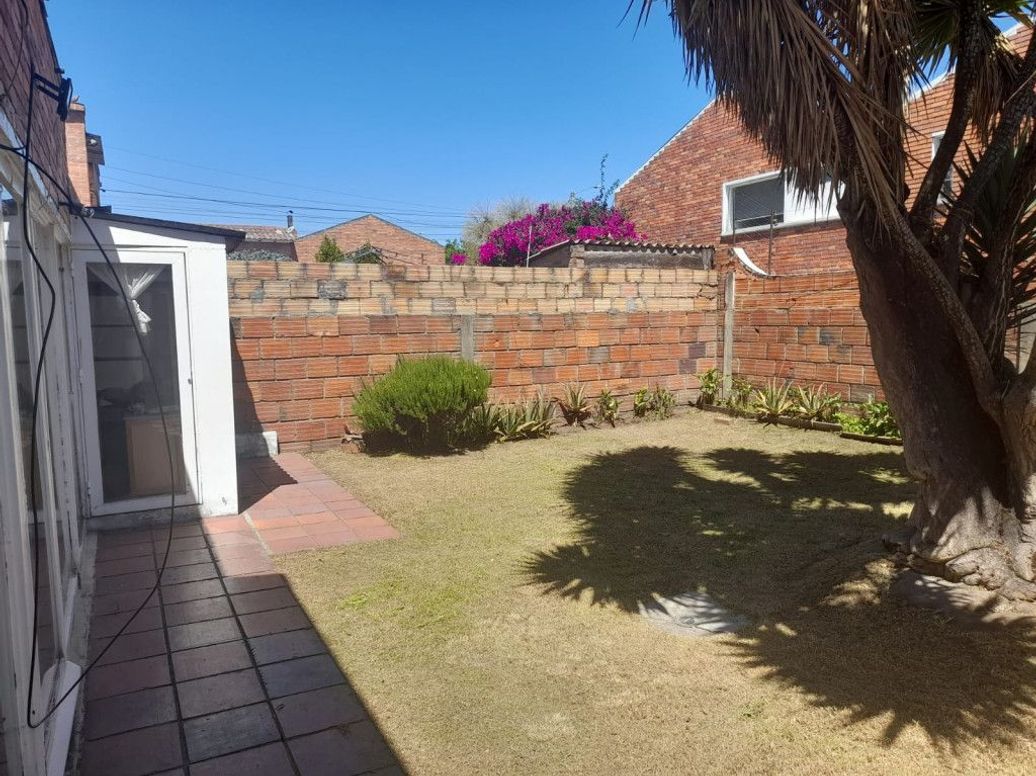 Casa en venta en Niza, Bogotá · foto 2 de 20