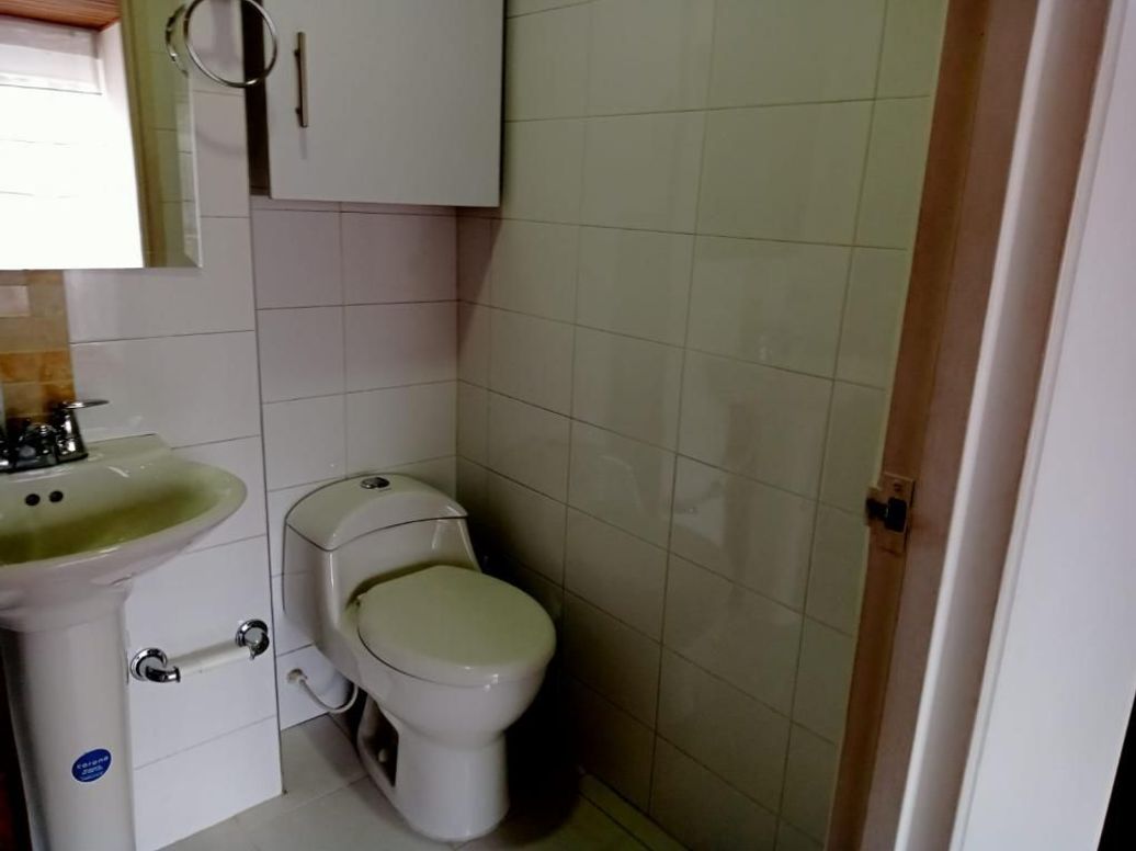 Apartamento de 2 alcobas en venta en Campo Alegre, Bogotá, 87 m² · foto 13 de 20