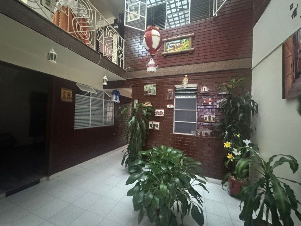 Casa de 4 alcobas en venta en Olaya, Bogotá, 280 m² · foto 2 de 20