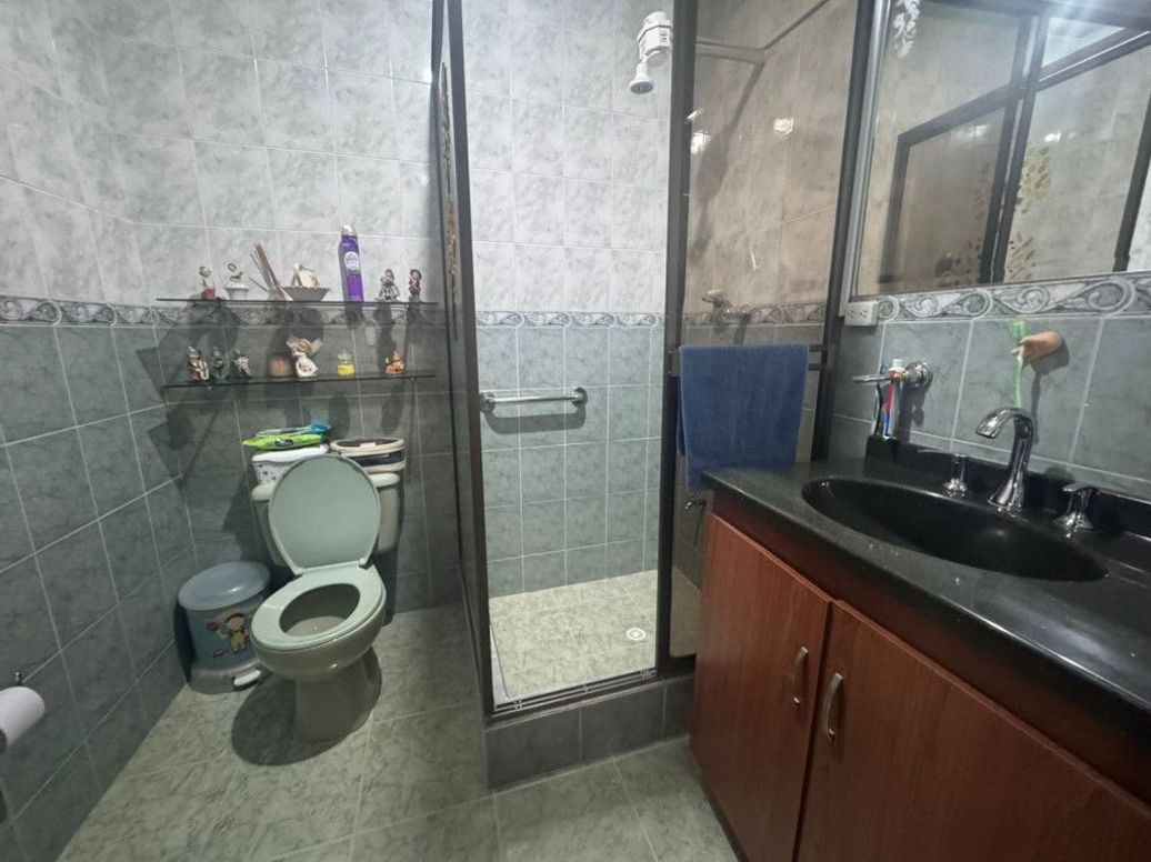 Casa de 4 alcobas en venta en Olaya, Bogotá, 280 m² · foto 7 de 20