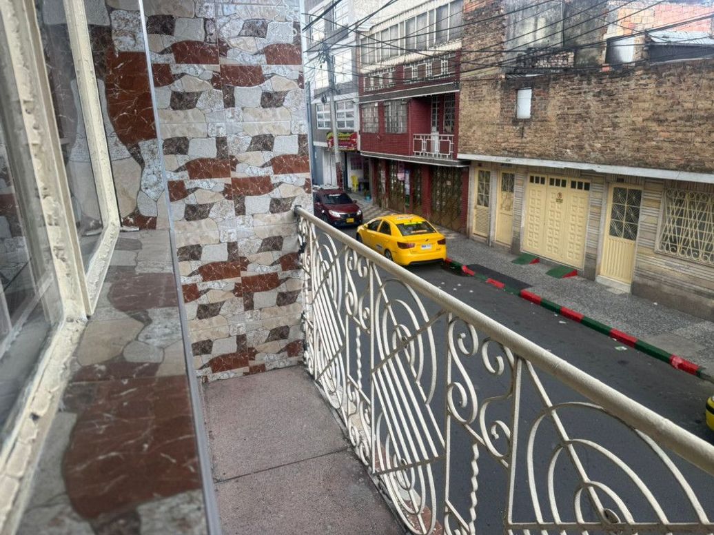 Casa de 4 alcobas en venta en Olaya, Bogotá, 280 m² · foto 10 de 20