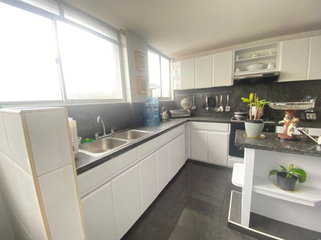 Apartamento de 3 alcobas en arriendo en La Calleja, Bogotá, 145 m² · foto 15 de 20