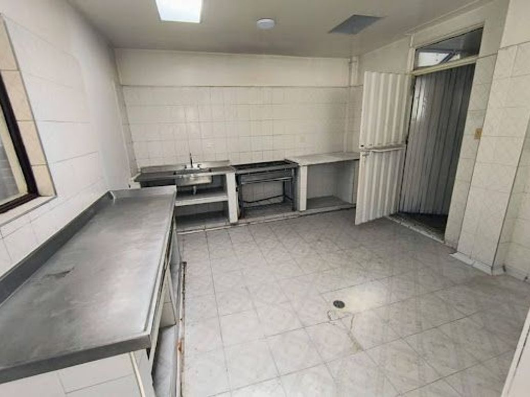 Casa de 17 alcobas en venta en Nicolas De Federman, Bogotá, 467 m² · foto 7 de 19