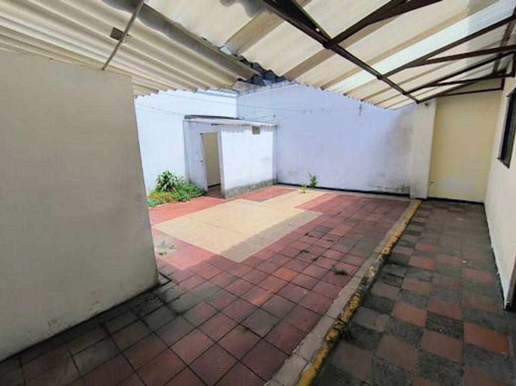 Casa de 17 alcobas en venta en Nicolas De Federman, Bogotá, 467 m² · foto 11 de 19
