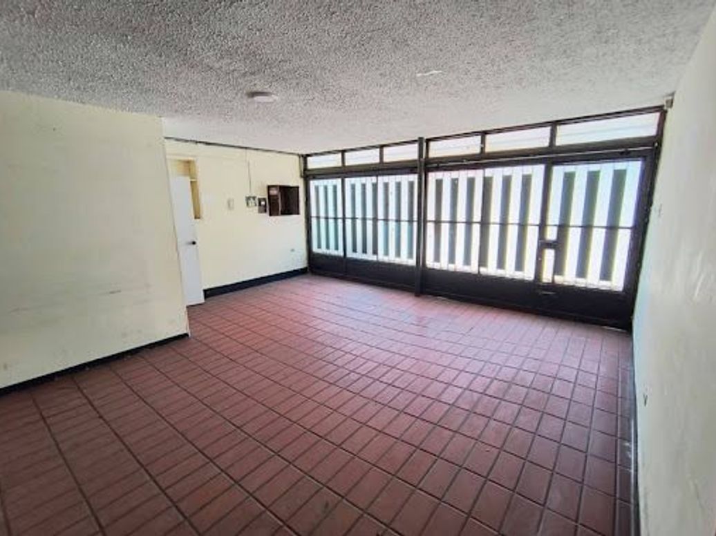 Casa de 17 alcobas en venta en Nicolas De Federman, Bogotá, 467 m² · foto 3 de 19