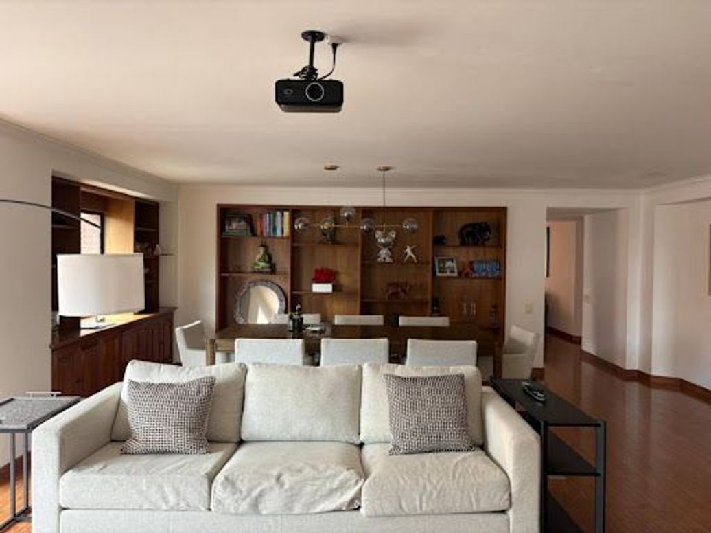 Apartamento de 3 alcobas en venta en Los Rosales, Bogotá, 262 m² · foto 5 de 20