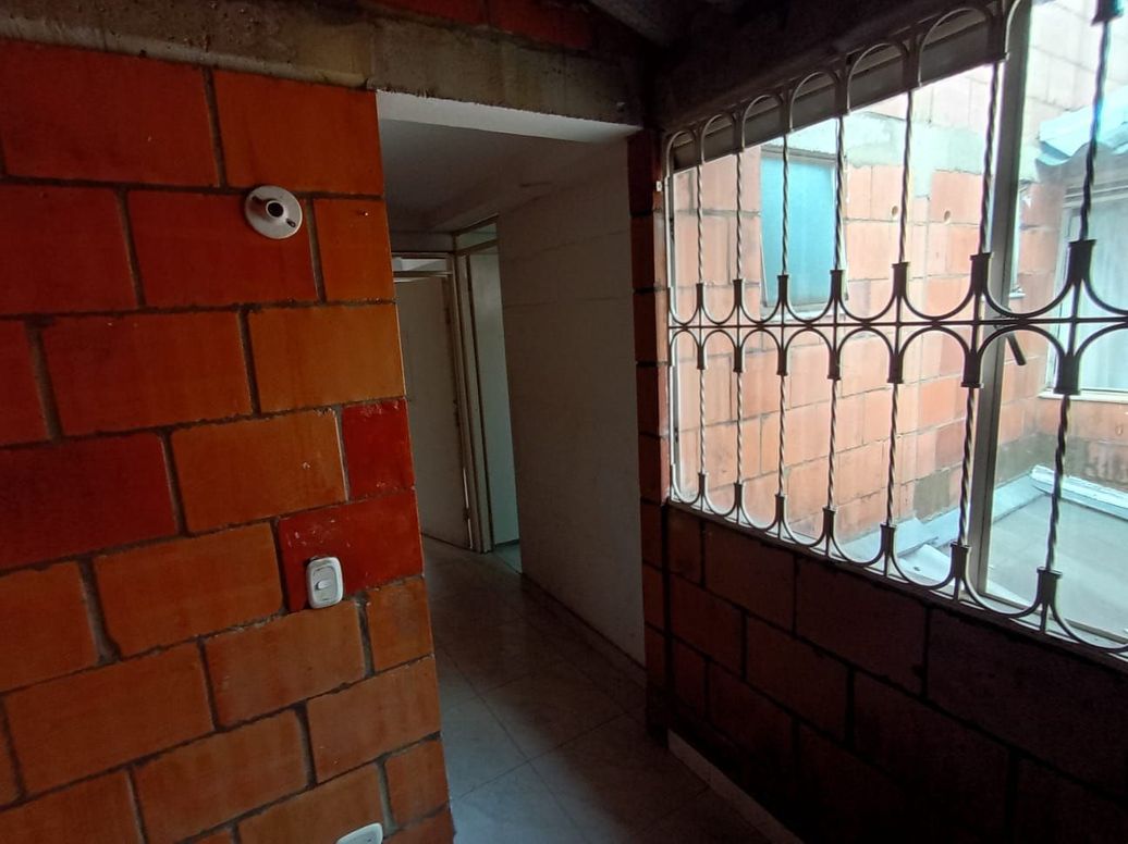 Casa de 3 alcobas en venta en Bilbao I Sector, Bogotá, 45 m² · foto 18 de 20