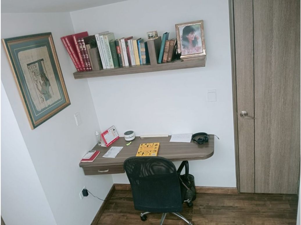 Apartaestudio en venta en Cedritos, Bogotá, 175 m² · foto 10 de 20
