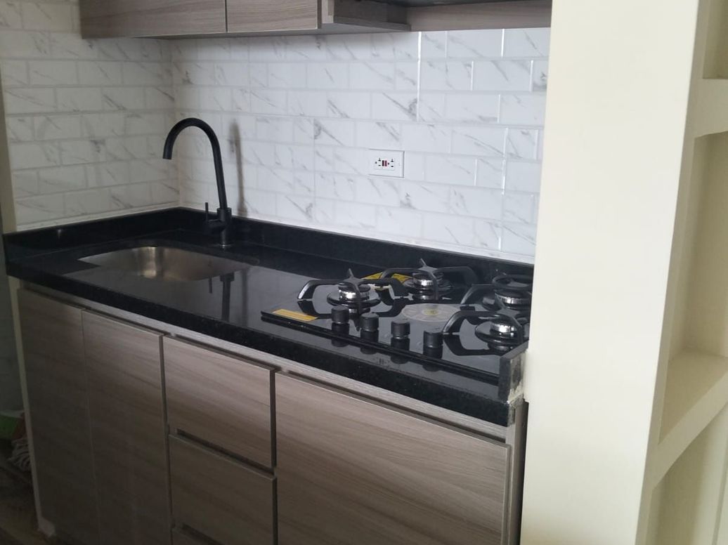 Apartamento de 3 alcobas en venta en Cjr Parque Primaveral, Bogotá, 54 m² · foto 3 de 17