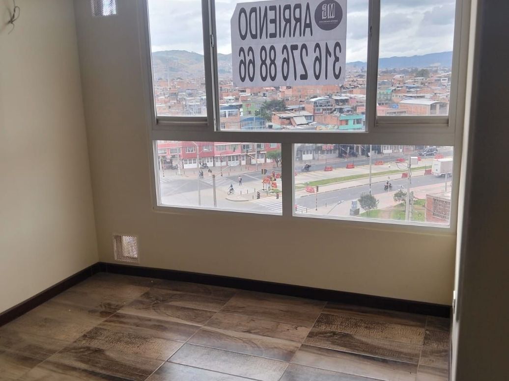 Apartamento de 3 alcobas en venta en Cjr Parque Primaveral, Bogotá, 54 m² · foto 13 de 17