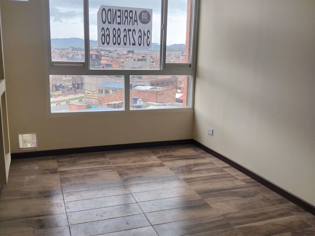 Apartamento de 3 alcobas en venta en Cjr Parque Primaveral, Bogotá, 54 m² · foto 16 de 17