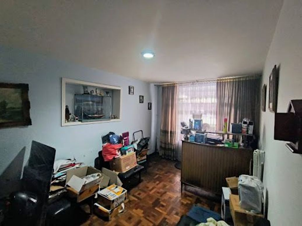 Casa de 5 alcobas en venta en Normandía, Bogotá, 274 m² · foto 8 de 20