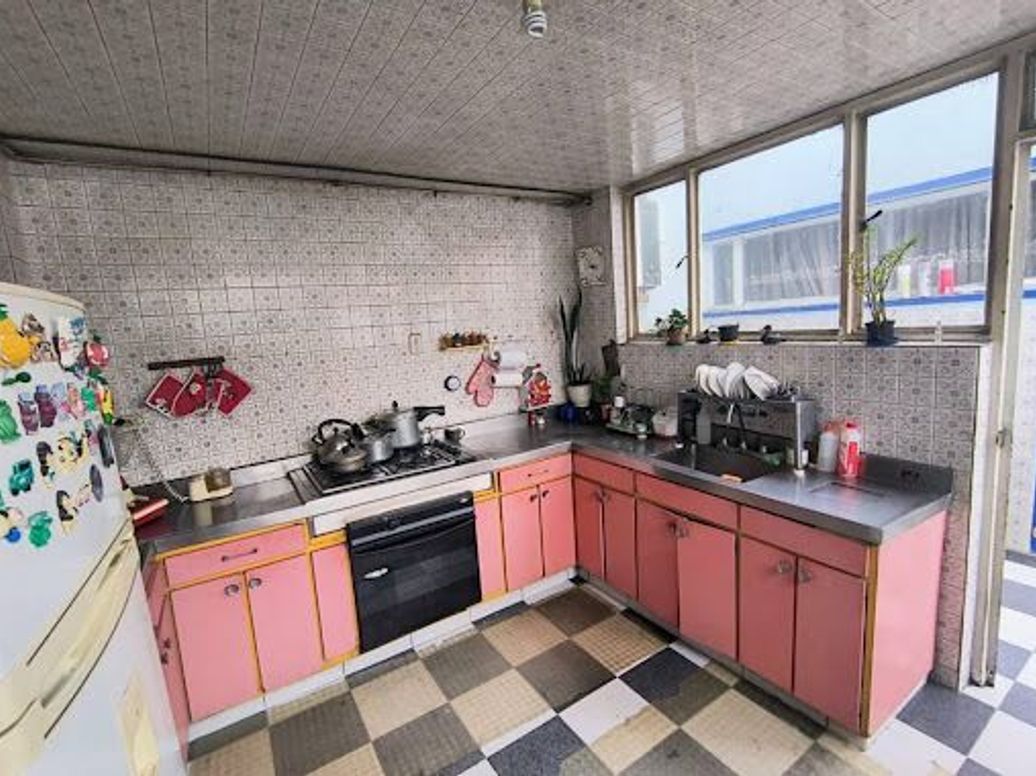 Casa de 5 alcobas en venta en Normandía, Bogotá, 274 m² · foto 9 de 20