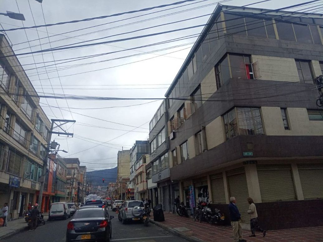 Casa de 5 alcobas en venta en Restrepo Occidental, Bogotá, 350 m² · foto 6 de 19