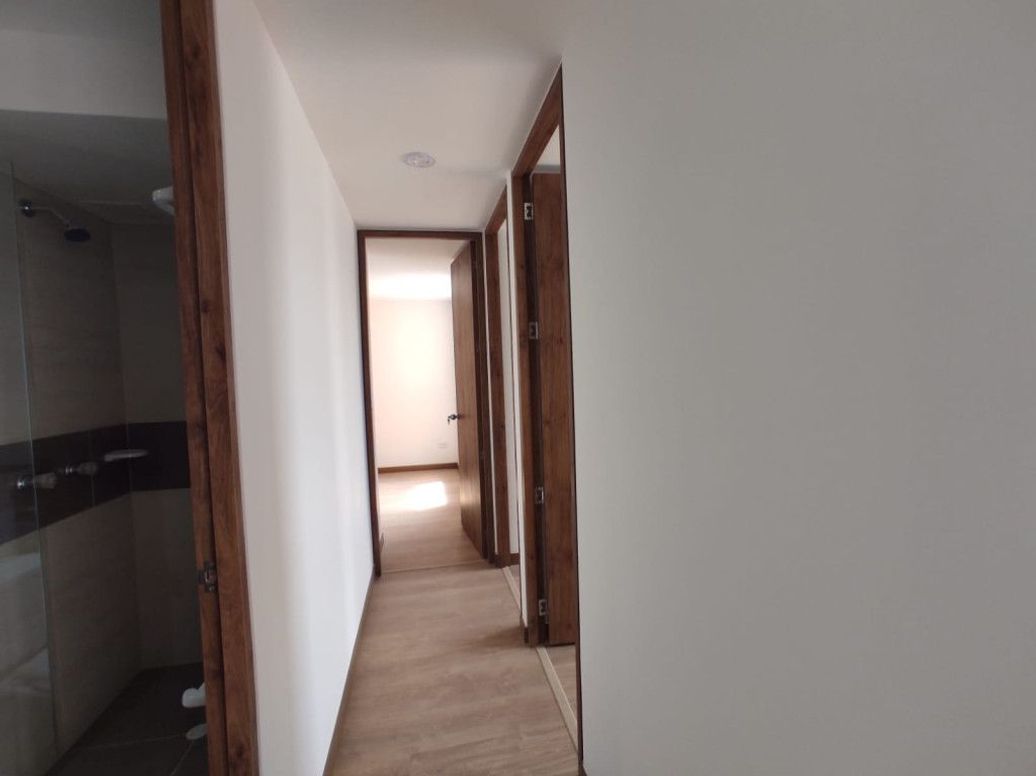 Apartamento de 3 alcobas en venta en Alameda, Bogotá, 43 m² · foto 11 de 20