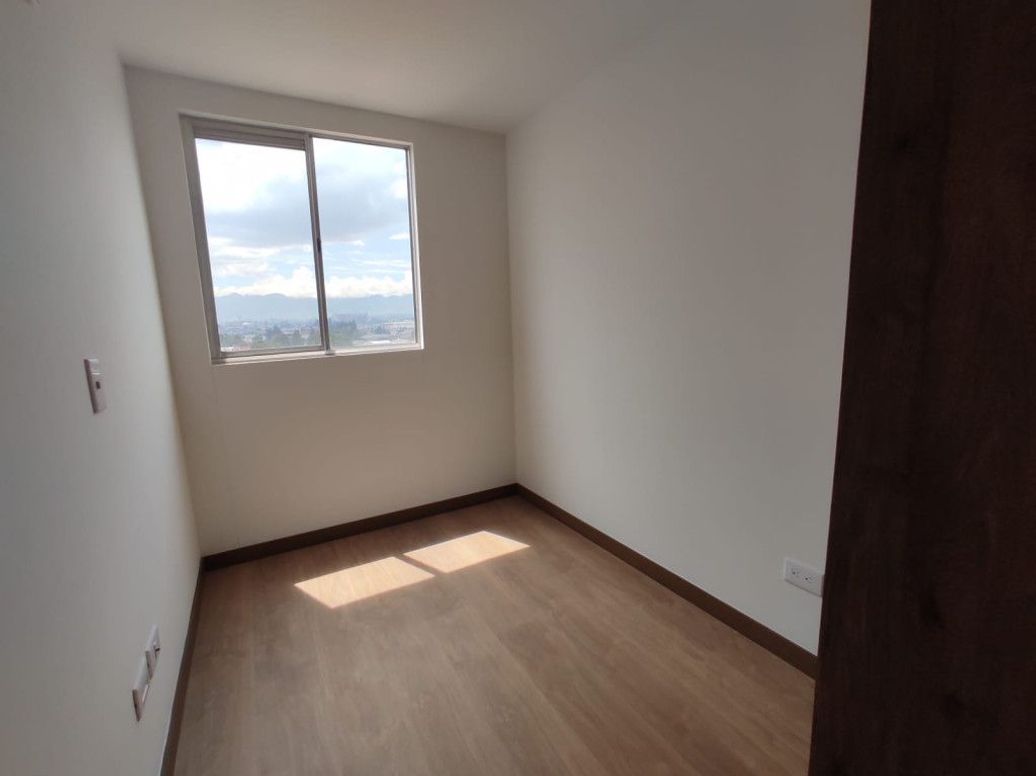 Apartamento de 3 alcobas en venta en Alameda, Bogotá, 43 m² · foto 2 de 20