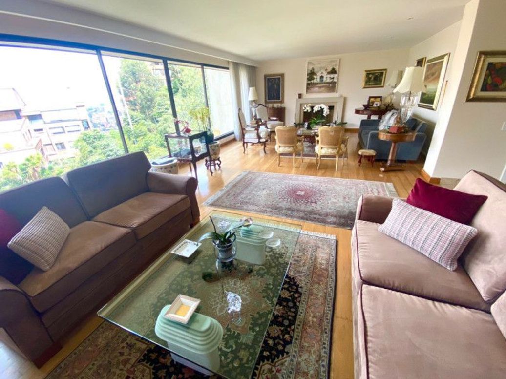 Apartamento en venta en El Refugio, Bogotá · foto 4 de 20