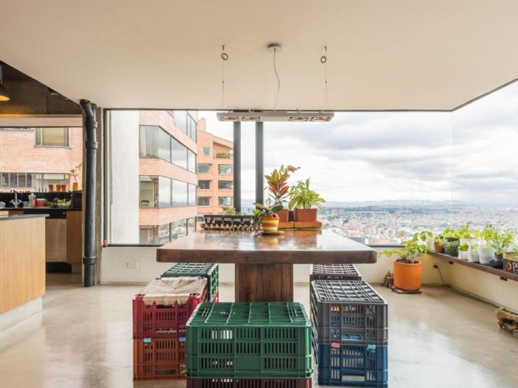 Apartamento de 3 alcobas en venta en El Refugio, Bogotá, 159 m² · foto 11 de 16