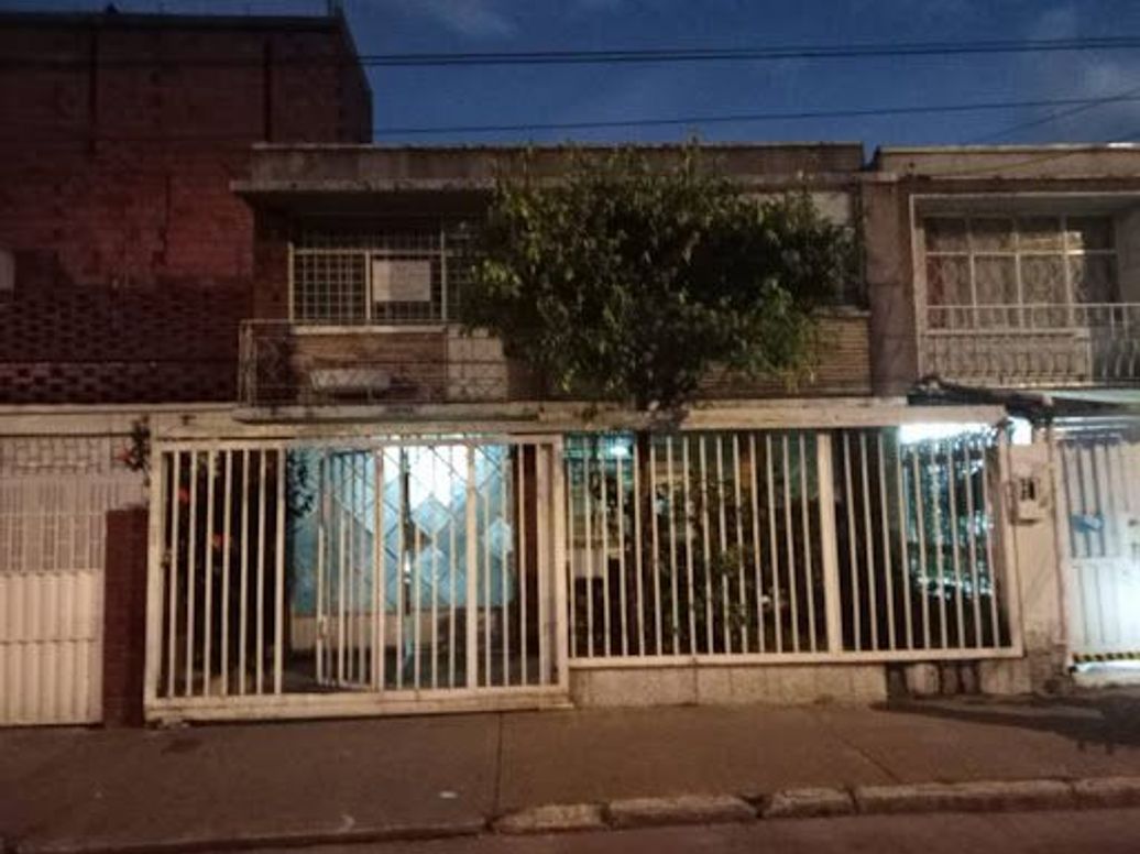 Casa de 4 alcobas en venta en San Miguel, Bogotá, 210 m² · foto 20 de 20