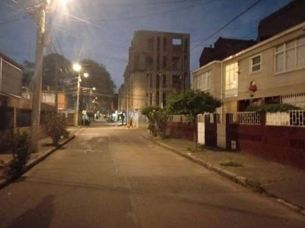 Casa de 4 alcobas en venta en San Miguel, Bogotá, 210 m² · foto 3 de 20