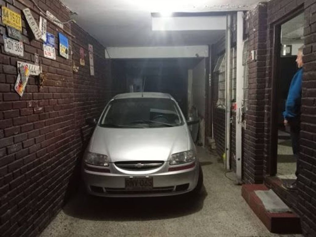 Casa de 4 alcobas en venta en San Miguel, Bogotá, 210 m² · foto 5 de 20