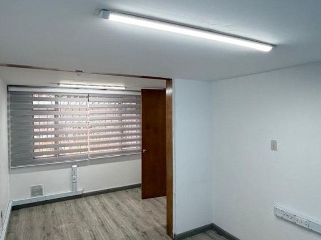 Casa de 9 alcobas en venta en Estrella Del Norte, Bogotá, 430 m² · foto 4 de 20