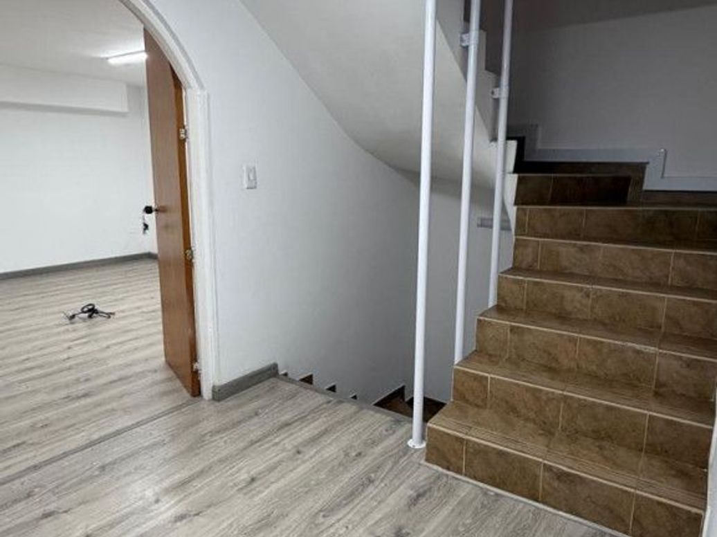 Casa de 9 alcobas en venta en Estrella Del Norte, Bogotá, 430 m² · foto 8 de 20