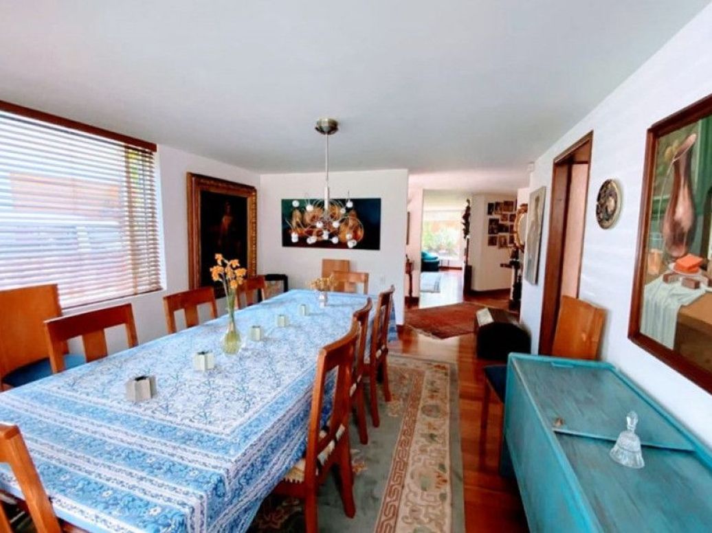 Casa de 4 alcobas en venta en Niza, Bogotá, 400 m² · foto 15 de 20