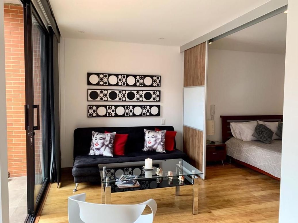 Apartamento de 1 alcoba en arriendo en Santa Barbara Central, Bogotá, 59 m² · foto 2 de 20