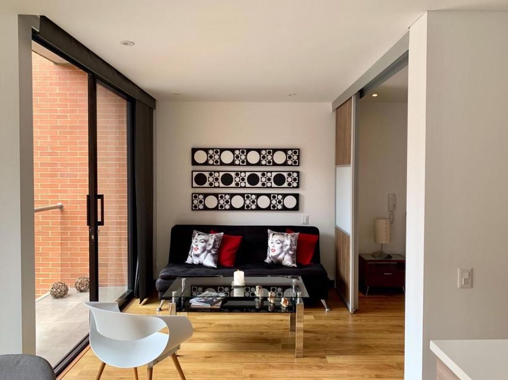 Apartamento de 1 alcoba en arriendo en Santa Barbara Central, Bogotá, 59 m² · foto 3 de 20