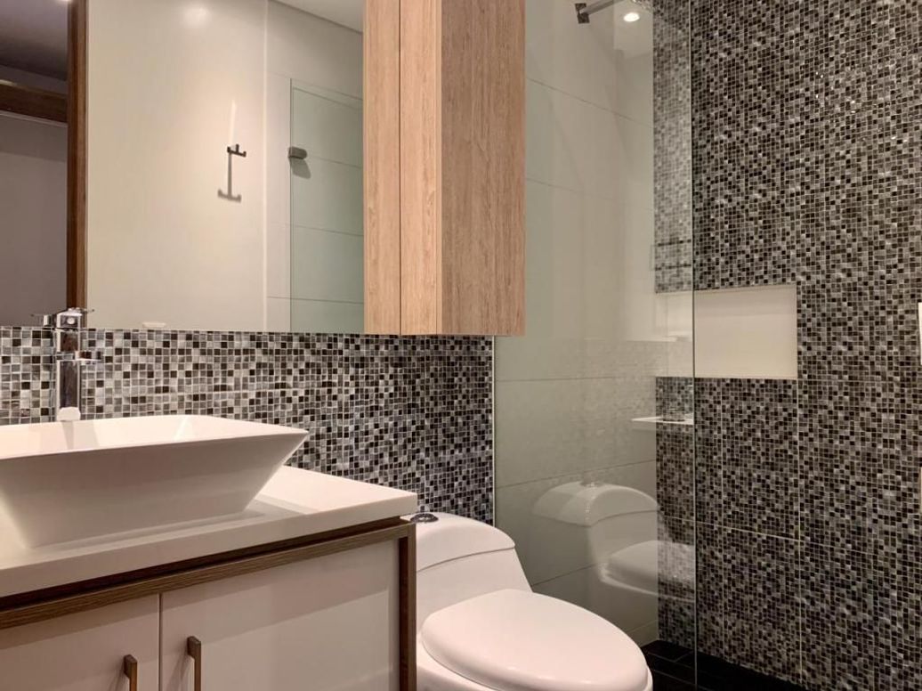 Apartamento de 1 alcoba en arriendo en Santa Barbara Central, Bogotá, 59 m² · foto 6 de 20