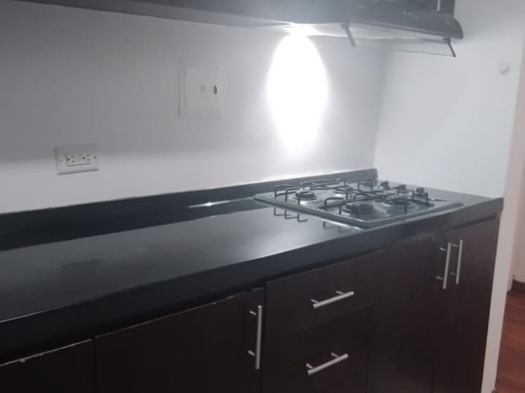Apartamento de 2 alcobas en venta en Tuna Alta, Bogotá, 43 m² · foto 7 de 20