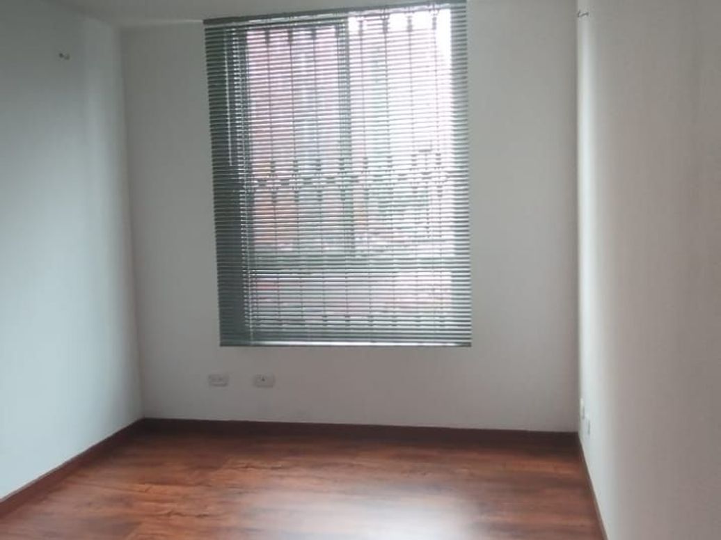 Apartamento de 2 alcobas en venta en Tuna Alta, Bogotá, 43 m² · foto 8 de 20