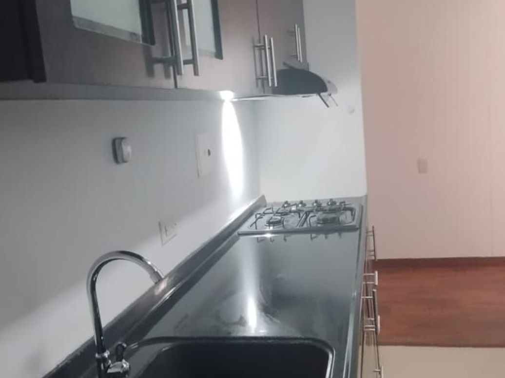 Apartamento de 2 alcobas en venta en Tuna Alta, Bogotá, 43 m² · foto 10 de 20