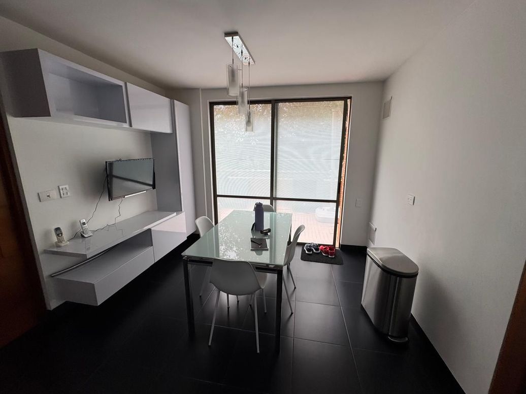 Apartamento de 5 alcobas en venta en Cjr Salerno, Bogotá, 274 m² · foto 10 de 15