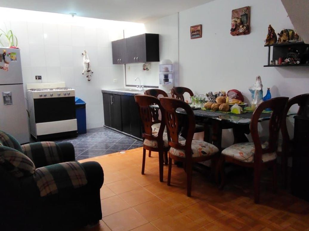 Casa de 2 alcobas en venta en Sadec Dos, Bogotá, 118 m² · foto 5 de 12