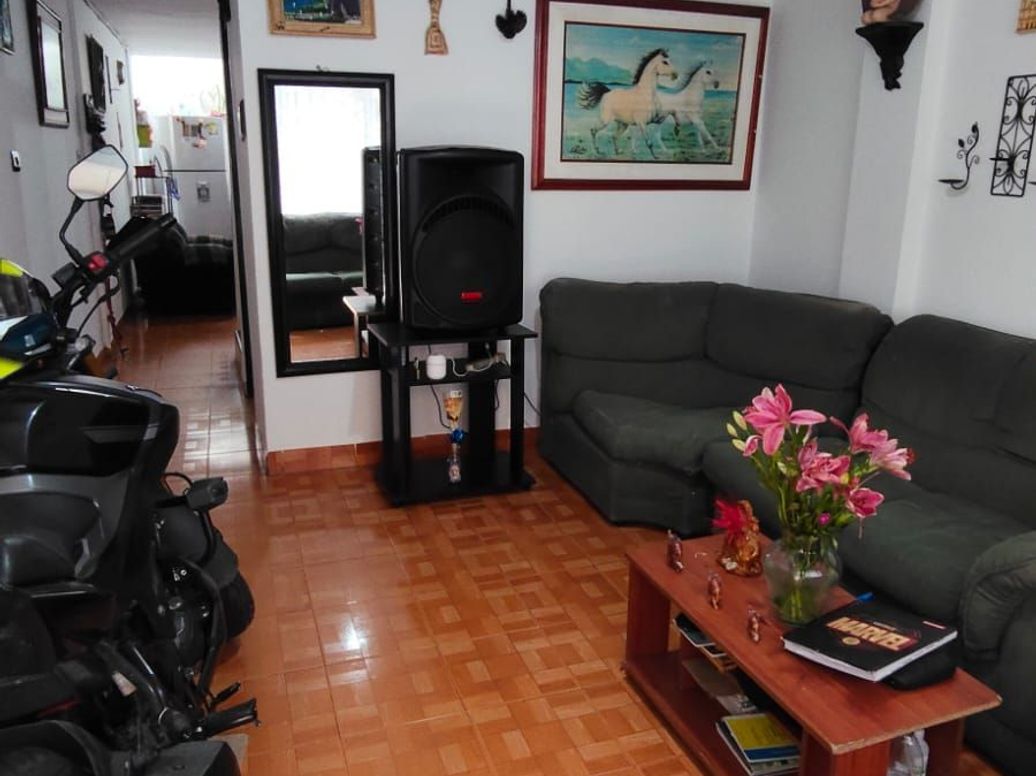 Casa de 2 alcobas en venta en Sadec Dos, Bogotá, 118 m² · foto 4 de 12