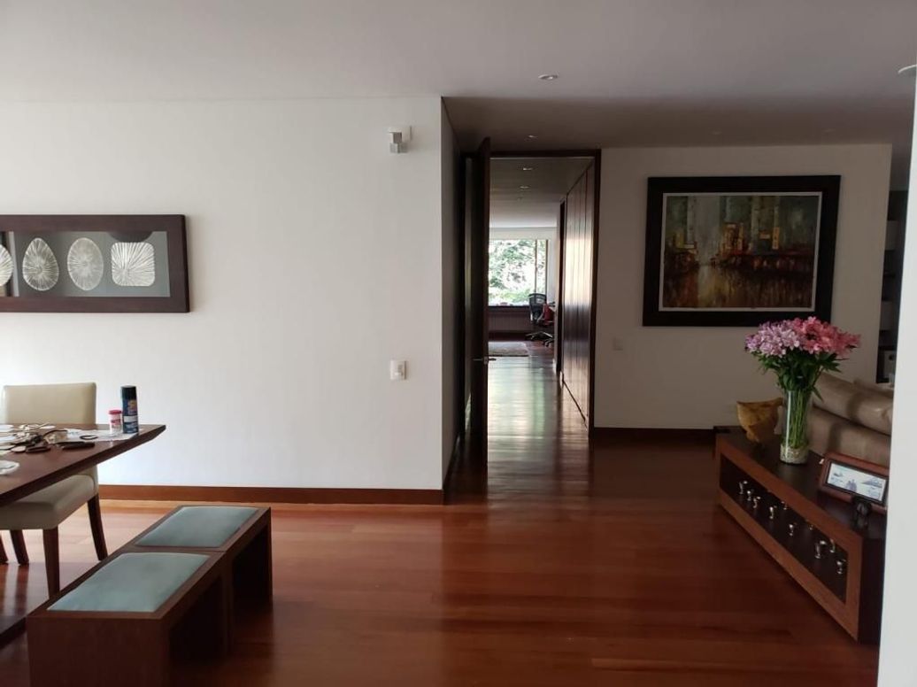 Apartamento de 3 alcobas en venta en La Acanada, Bogotá, 270 m² · foto 7 de 20