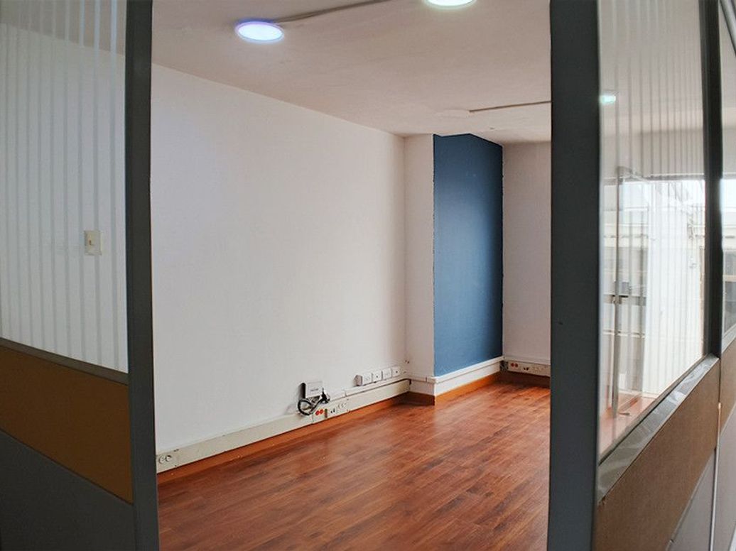 Casa de 16 alcobas en venta en Las Acacias, Bogotá, 460 m² · foto 14 de 16