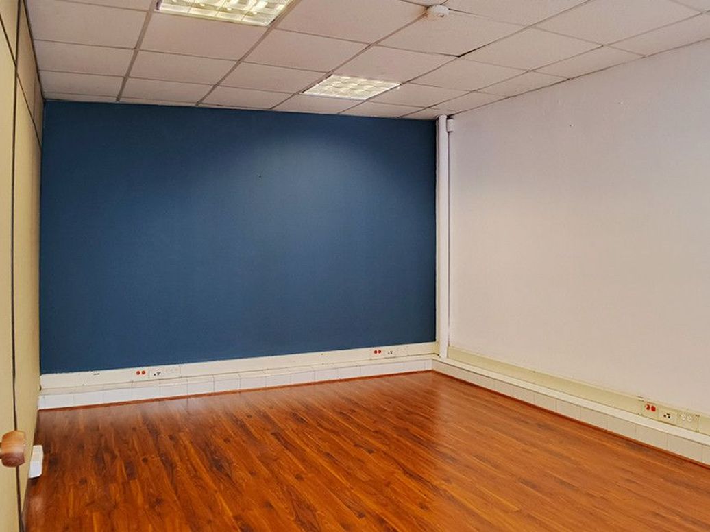 Casa de 16 alcobas en venta en Las Acacias, Bogotá, 460 m² · foto 11 de 16