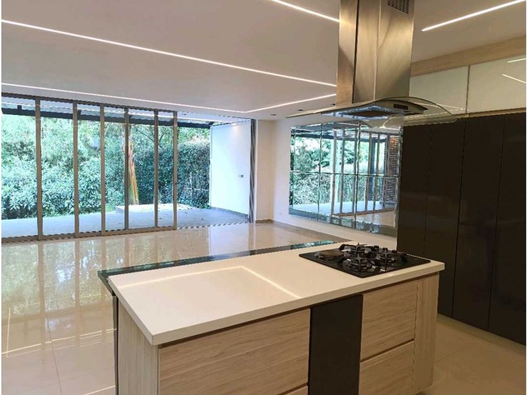 Se Arrienda Casa Villa Novoa Envigado en Andalucia