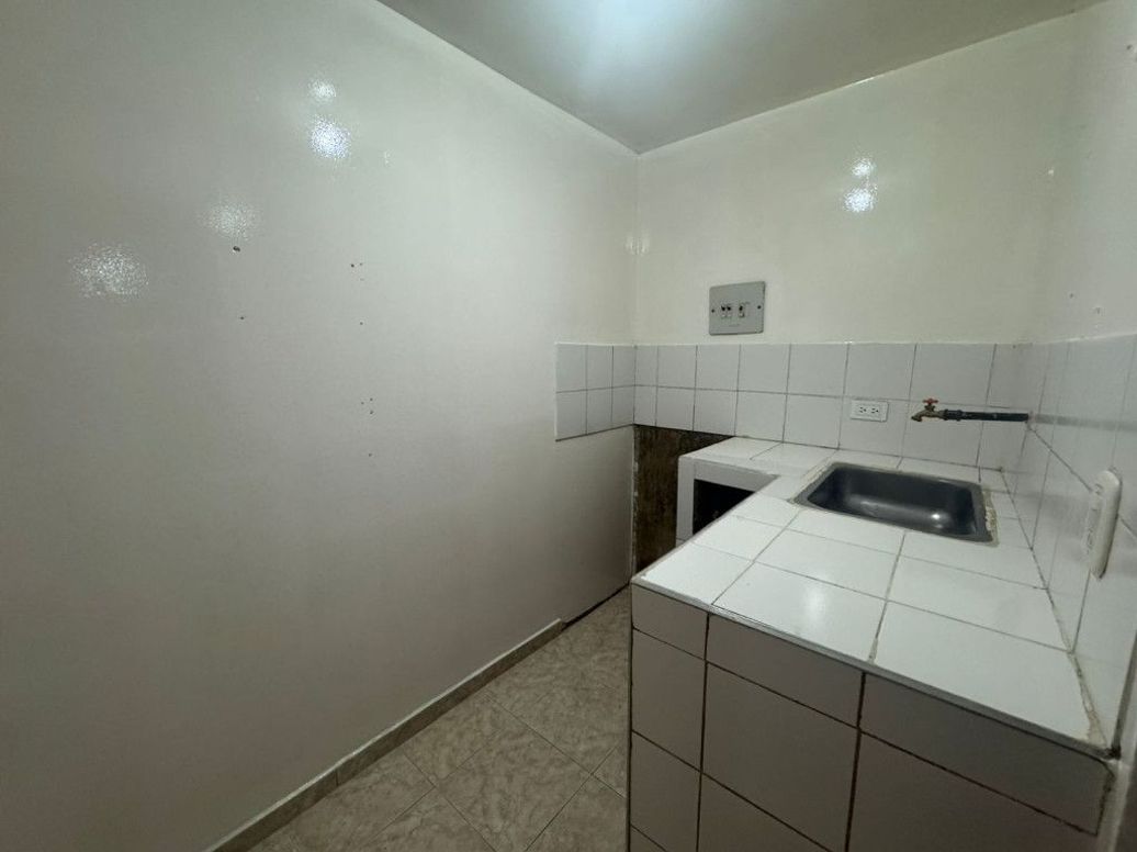 Casa de 11 alcobas en venta en Los Sauses, Bogotá, 266 m² · foto 9 de 19